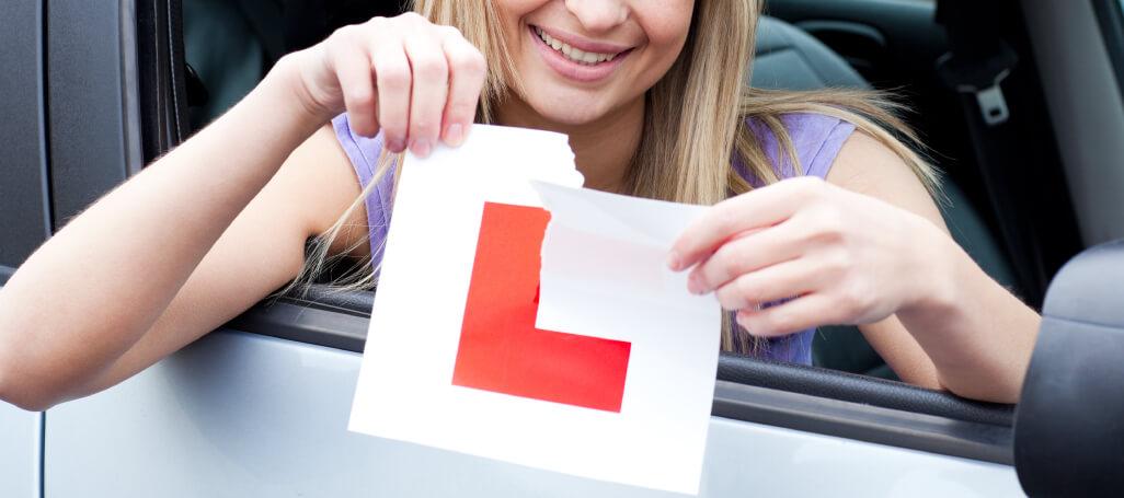 Calling all new drivers! Six car insurance myths you need to put the brakes on